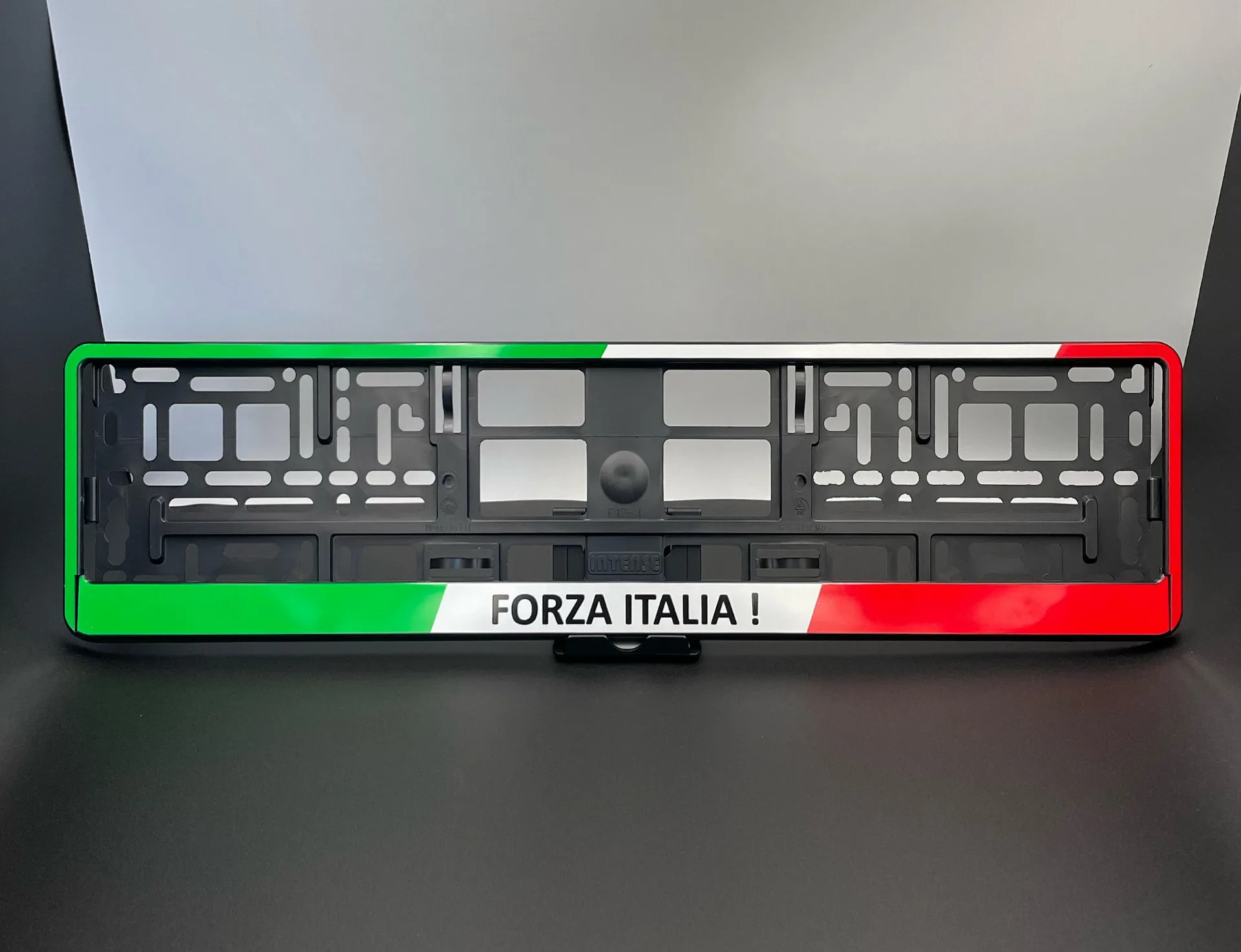 33. Forza Italia !