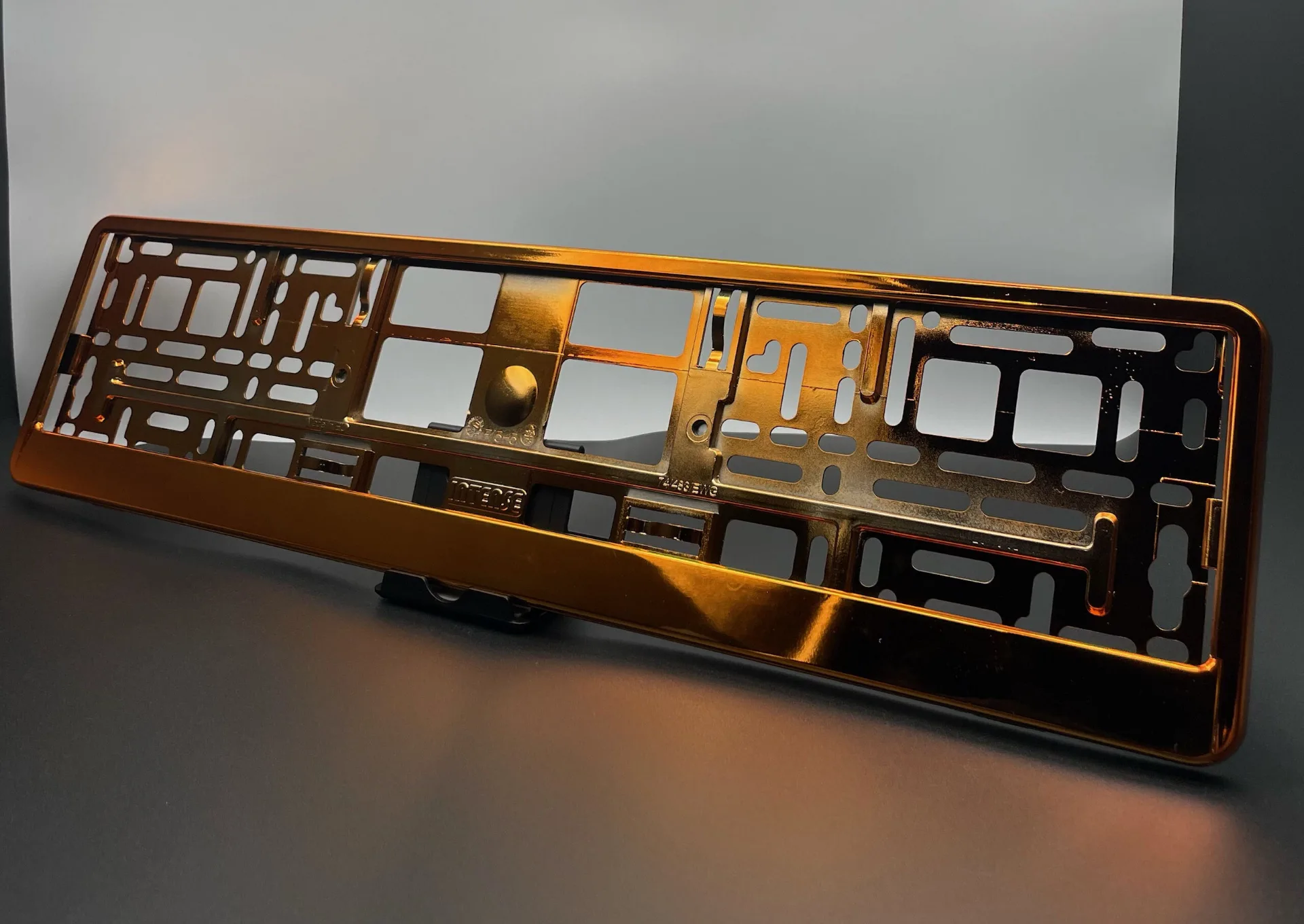 Porte-plaque Orange Chromé