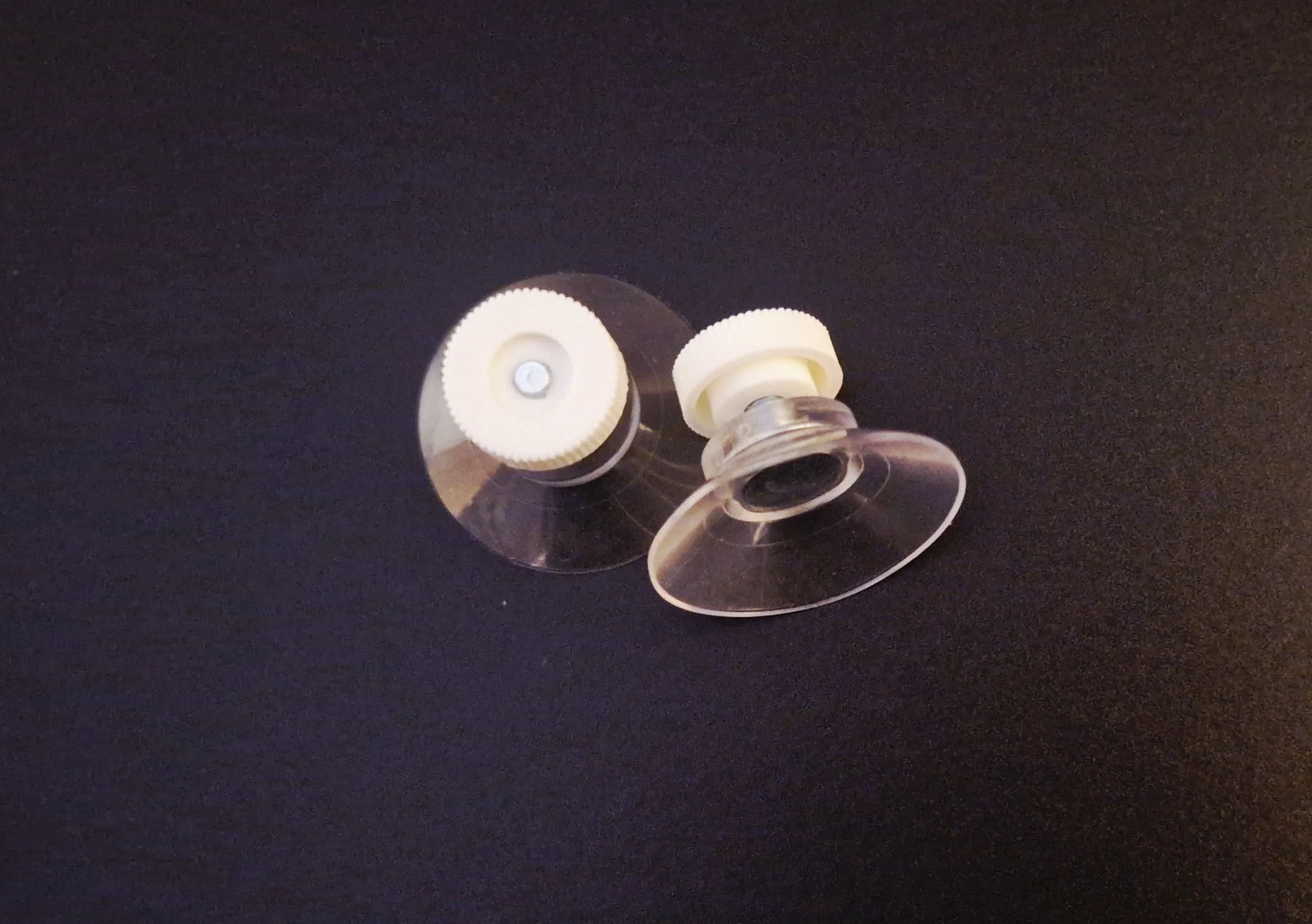 Zuignappen voor nummerplaten voorruit